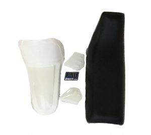 PW50 WHITE FRONT FENDER, BLACK SEAT and WHITE TANK COVER